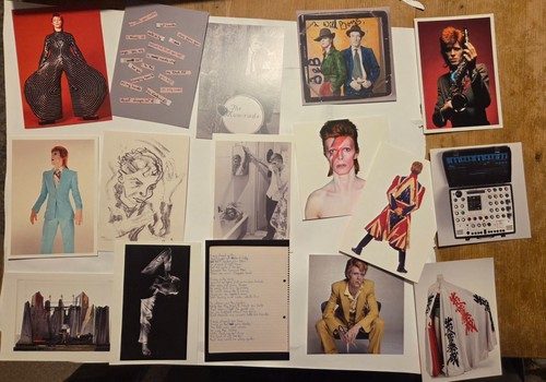 Exhibition postcards of - v&a,