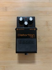 Boss DS-1BK Pedale per