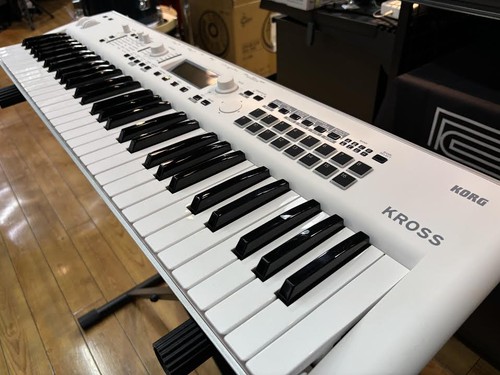 Korg kross sc - korg, 61