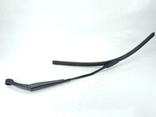 8Y19554071P9 FRONT LEFT WIPER