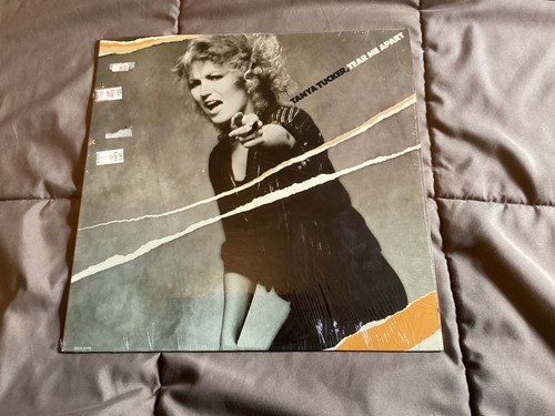 Tanya tucker tear apart - tanya,