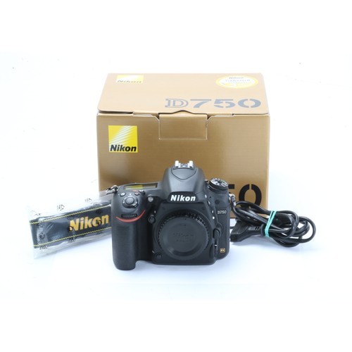 Nikon d750 147 tsd scatti - d750, +