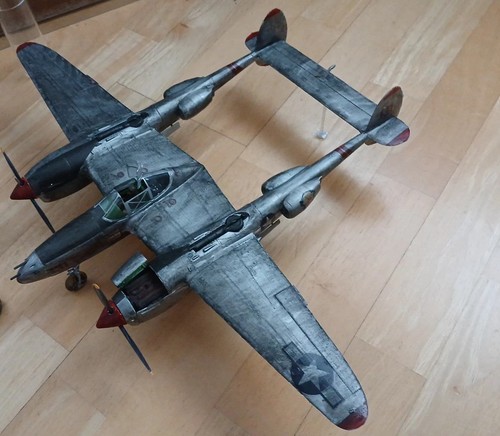 Revell 04701 j l - 04701, p-38