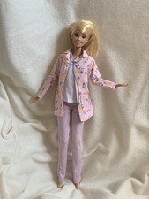 Dottore Barbie Bambola - Linea