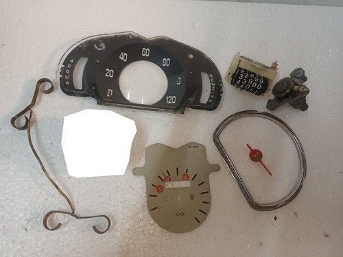 Lotto ricambi quadro - quadro, strumenti
