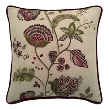 Cuscini eleganti per divano in