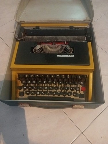 Macchina scrivere underwood - macchina,