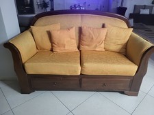 divano una piazza e mezza in ottime condizioni 