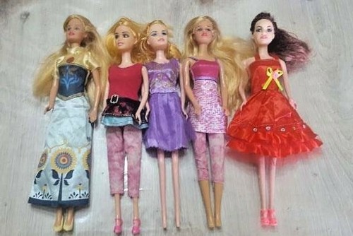 Barbie lot doll type - lot,