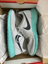 Roshe Run Calypso Sz 10