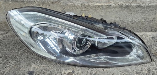 Faro proiettore anteriore