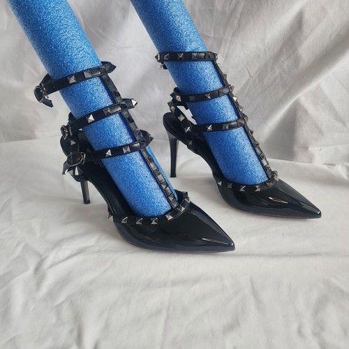 Valentino garavani rockstud - valentino,