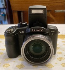fotocamera digitale Lumix Panasonic DMC-FZ38 18X Ottica Leica