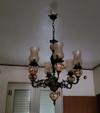 Lampadario Vintage in ottone, ceramica e vetro
