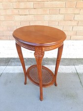 TAVOLINO OVALE CON PAGLIA DI