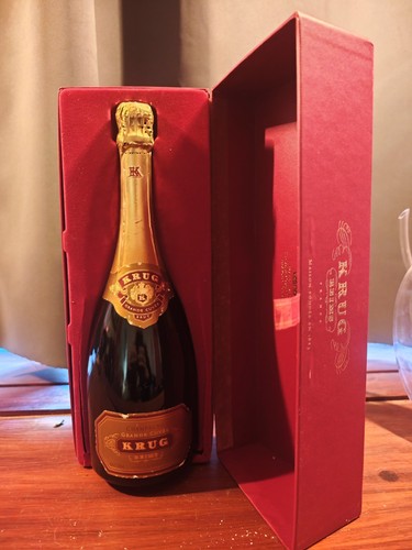 Krug etichetta oro - krug,