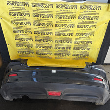 850221KA6H Paraurti post