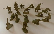 GG- LOTTO 17 SOLDATINI FIGURE in plastica rigida - GTTS58