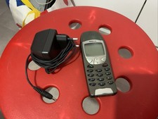 TÉLÉPHONE PORTABLE VINTAGE