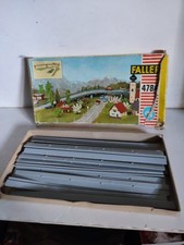 MAQUETTE FALLER 4784 AUTO