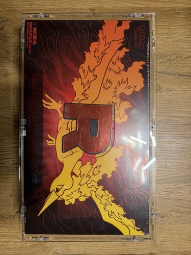 Team rocket moltres ex - team,