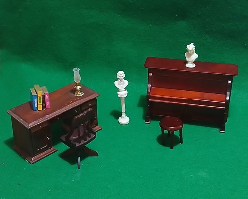 Dolls house case - case, mobili