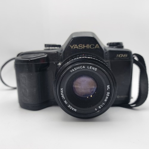 Yashica 108 fotocamera reflex