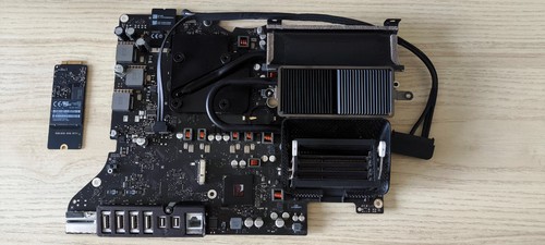 Apple logic board - board, ssd