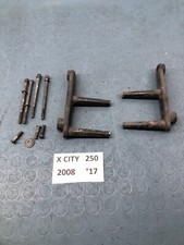 STAFFE SUPPORTI PARAVENTO PARABREZZA YAMAHA X-CITY X CITY 250 2006 2014