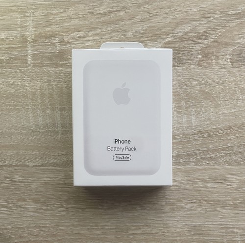Apple magsafe battery pack