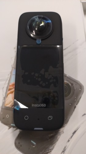 Insta360 action camera - x3,