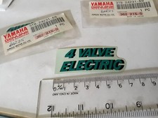 2 adesivi decalcomania