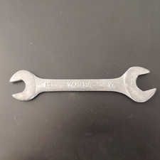 YAMAHA CHIAVE INGLESE ATTREZZO