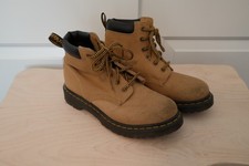 Dr. Martens Crazy Horse 939