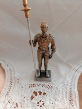 CAVALIERE CON ARMATURA E