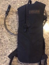 Camelback M.U.L.E. Zaino idratante - Nero con bordo giallo 