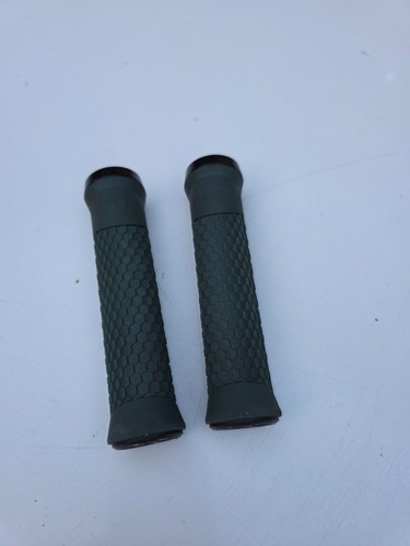 Bbb python lock - on, manopole