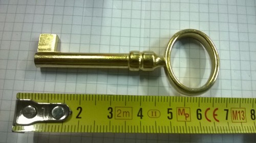 M0071 chiave sbozzata - chiave,