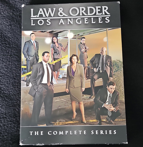 Universal law order los - law, &