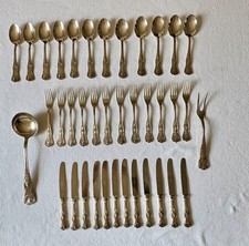 servizio di posate argentate