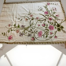 Pizzo paramenti sacri arredi