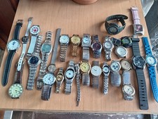Grosso lotto di orologi usati