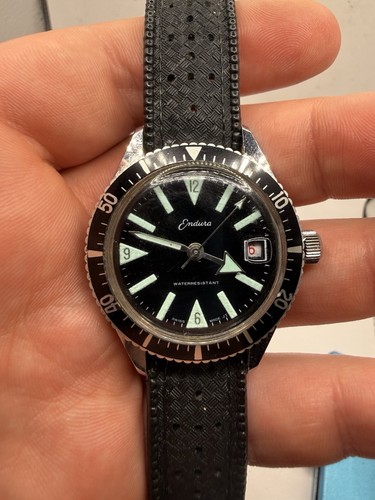 Vintage endura skin - endura,