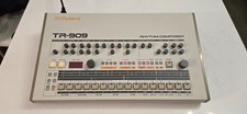 Roland TR-909 Rhythm Composer