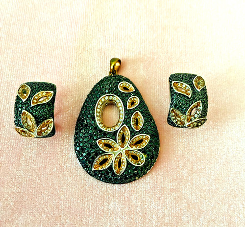 Set pendenti orecchini - e,