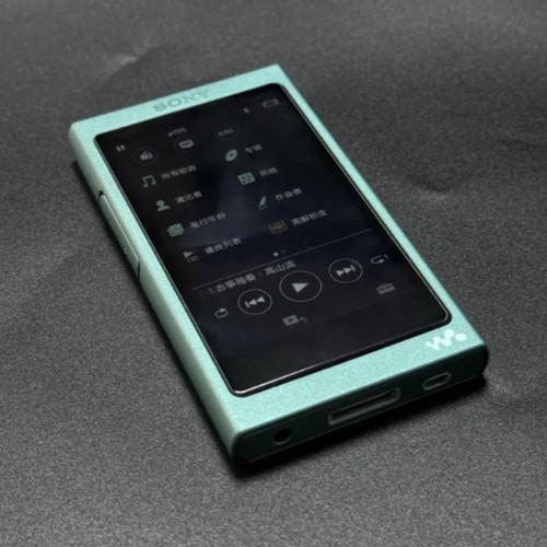 Sony a45 gb - 16,