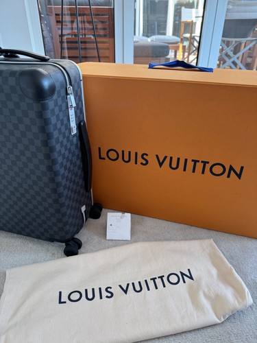 Louis vuitton horizon - horizon, 55