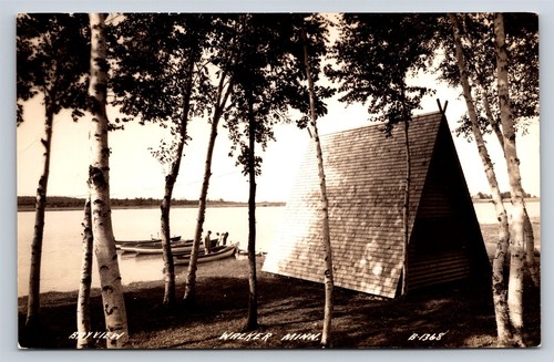 Postcard cabin boats - boats, bay