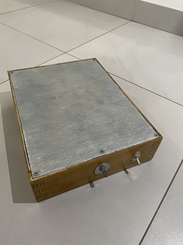 Basamento amplificatore - basamento,