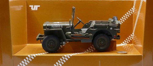 Models réf 4012138 - models,